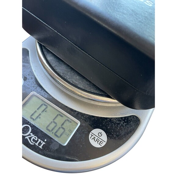 The Marc Jacobs Sunglasses Case Black Clamshell Hardcase - Picture 9 of 10